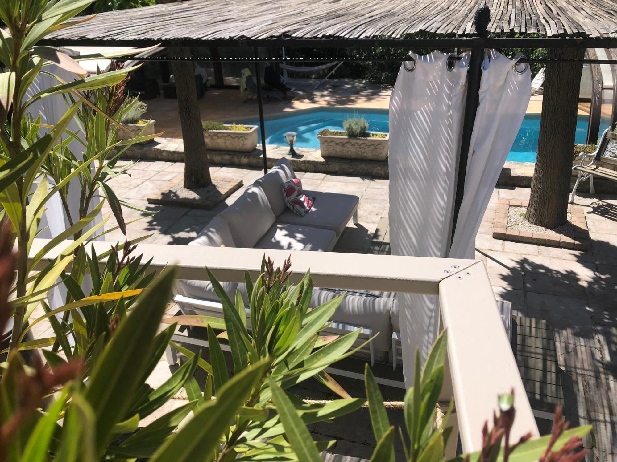 Villa Quinissole Sainte-Anastasie-sur-Issole 外观 照片