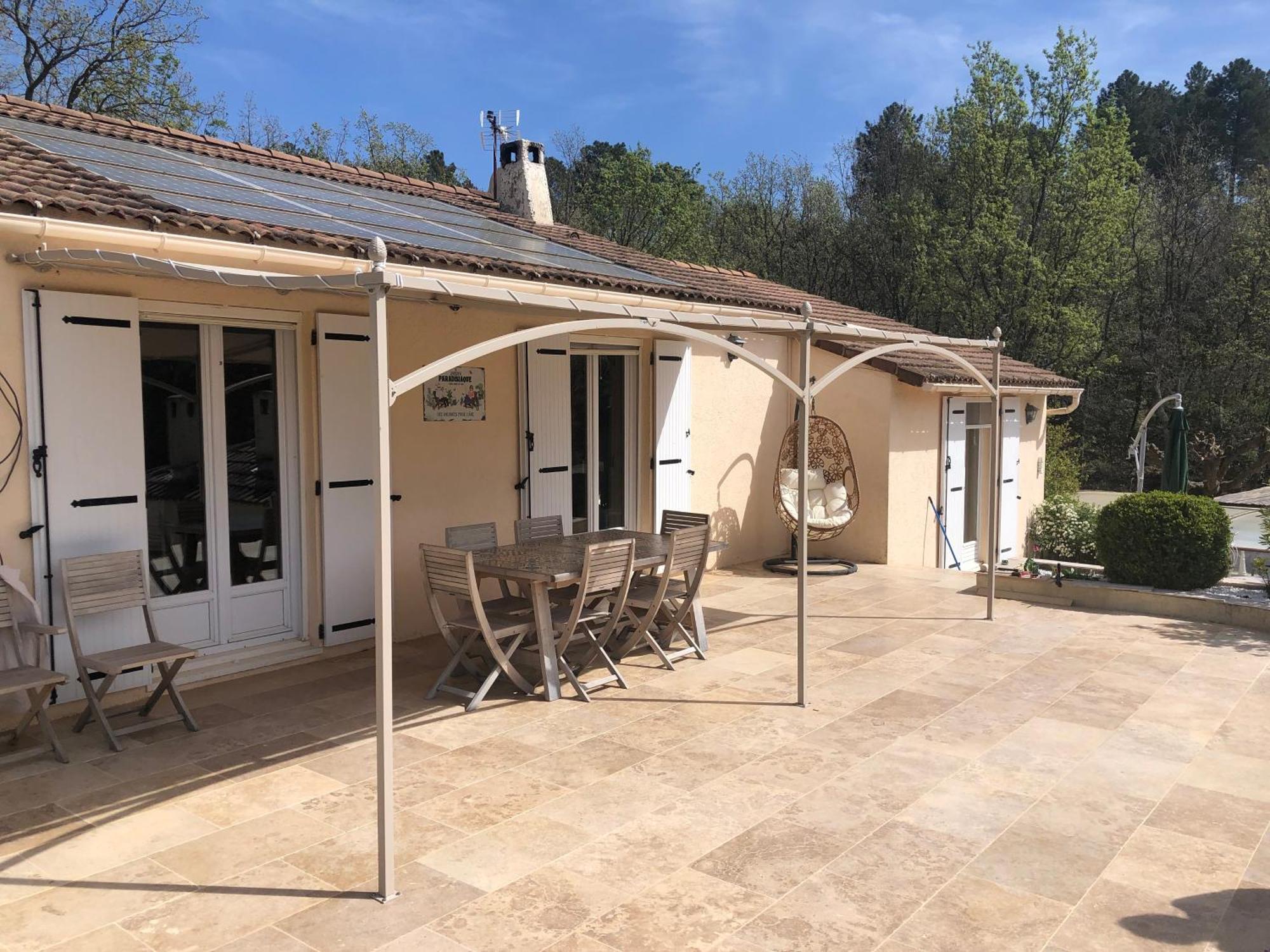 Villa Quinissole Sainte-Anastasie-sur-Issole 外观 照片