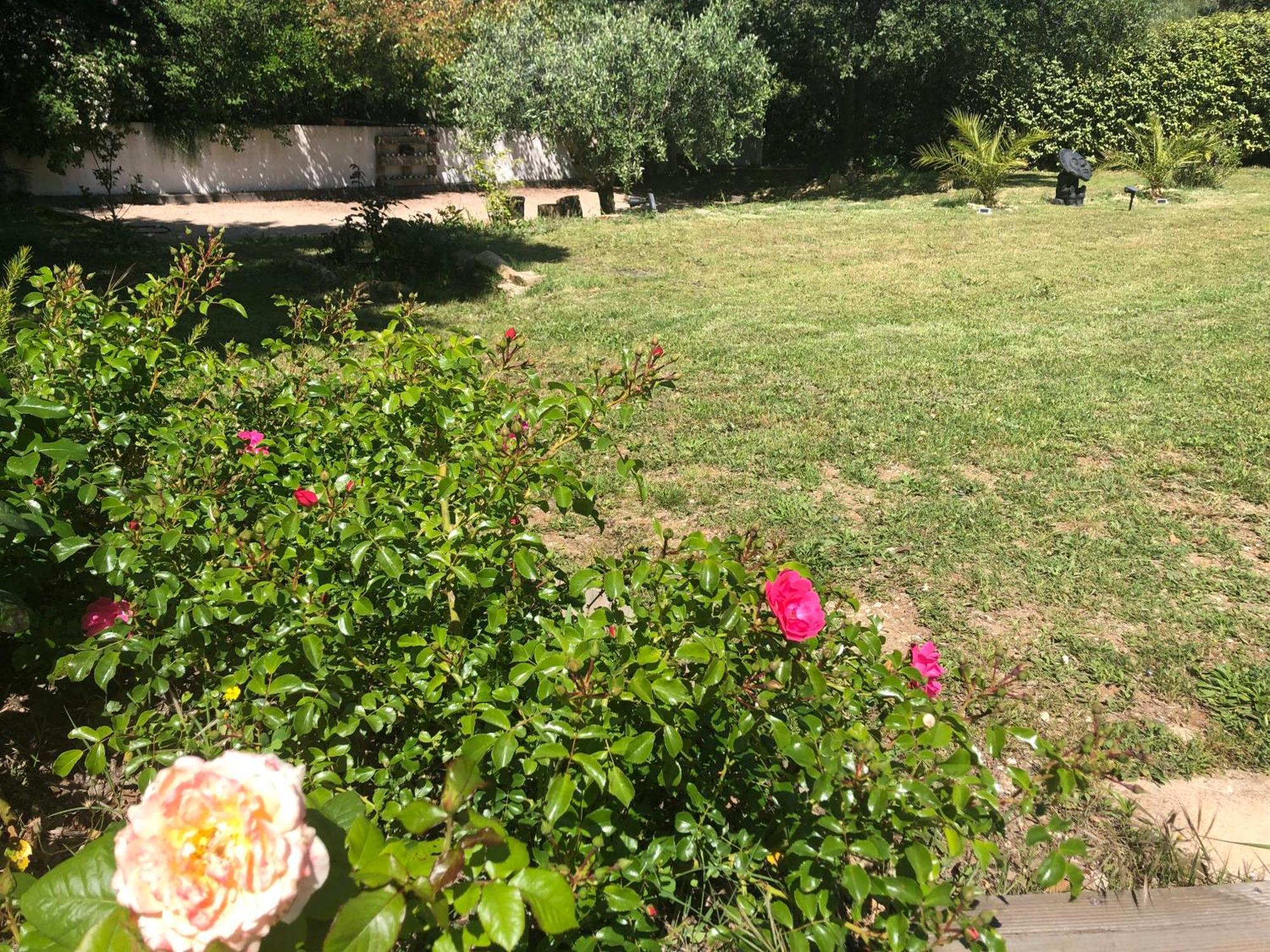 Villa Quinissole Sainte-Anastasie-sur-Issole 外观 照片