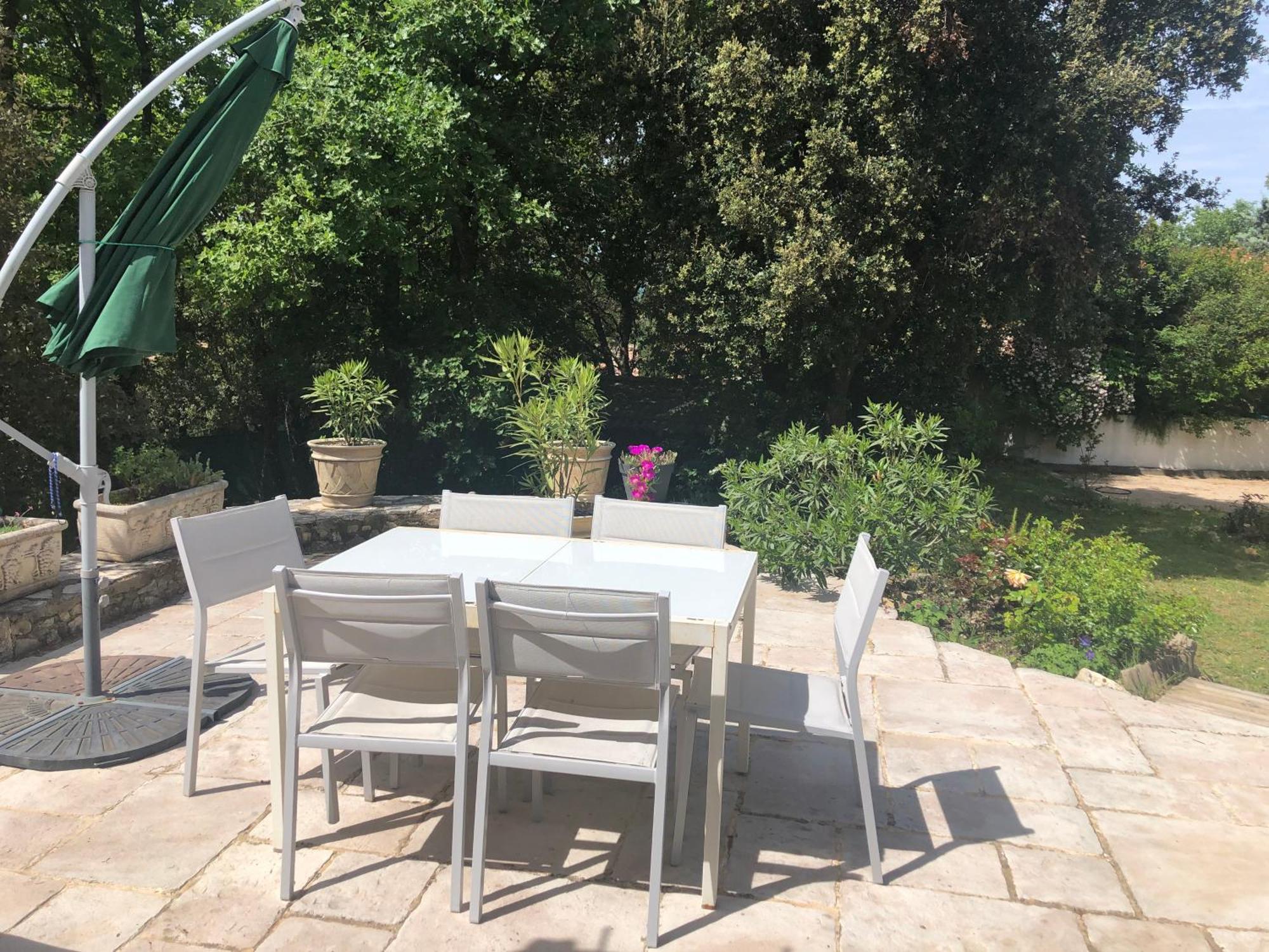 Villa Quinissole Sainte-Anastasie-sur-Issole 外观 照片