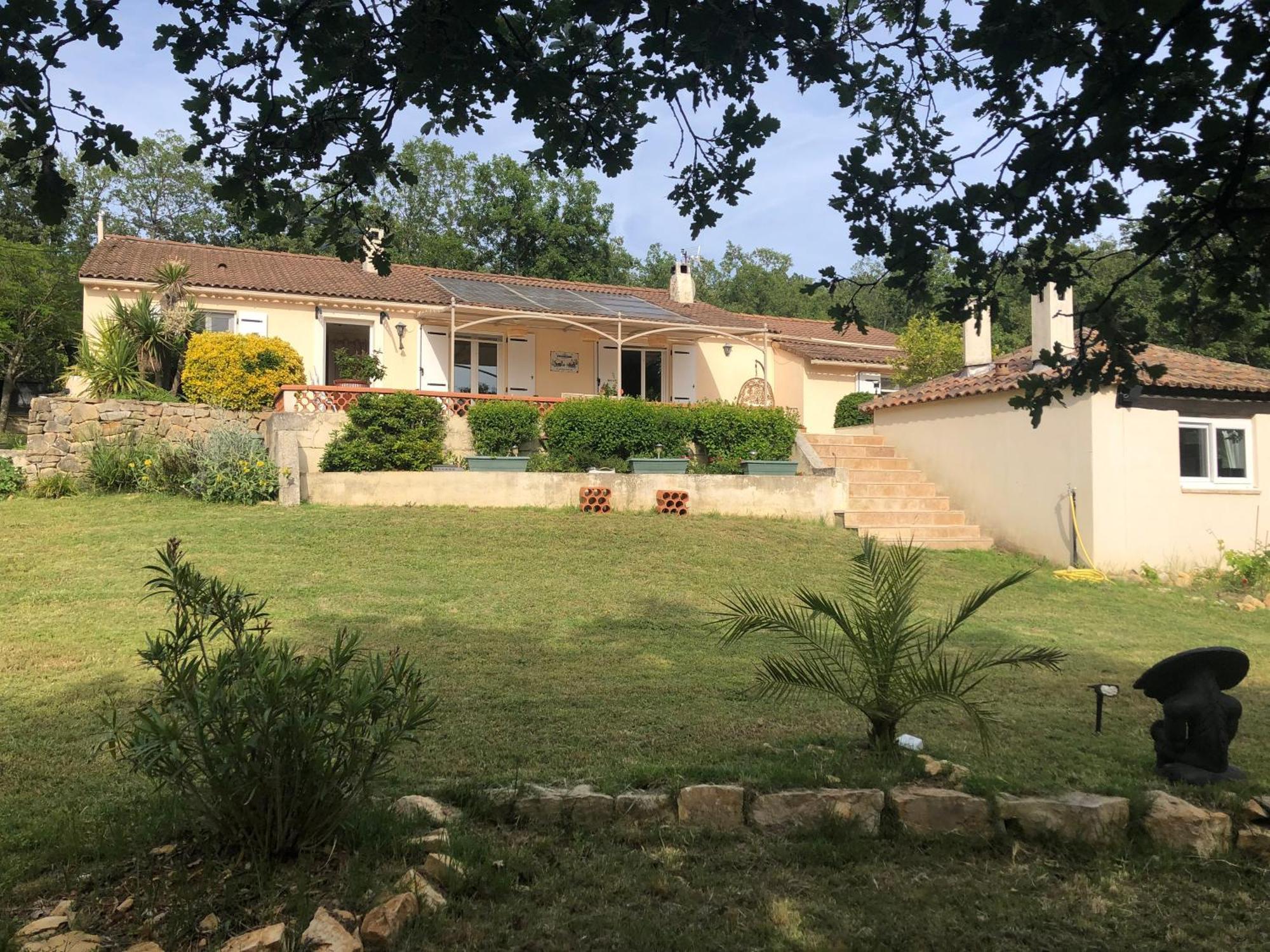 Villa Quinissole Sainte-Anastasie-sur-Issole 外观 照片